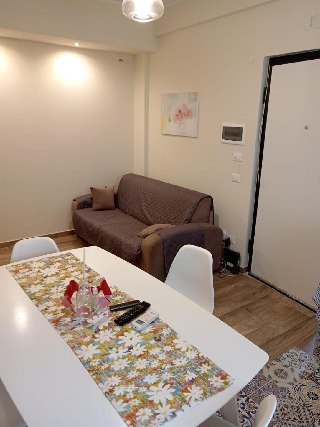 Virginia Holiday Home Mondello Luaran gambar